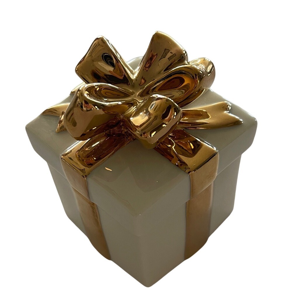Mikasa Holiday Elegance Porcelain Present Gift Ring Box‎